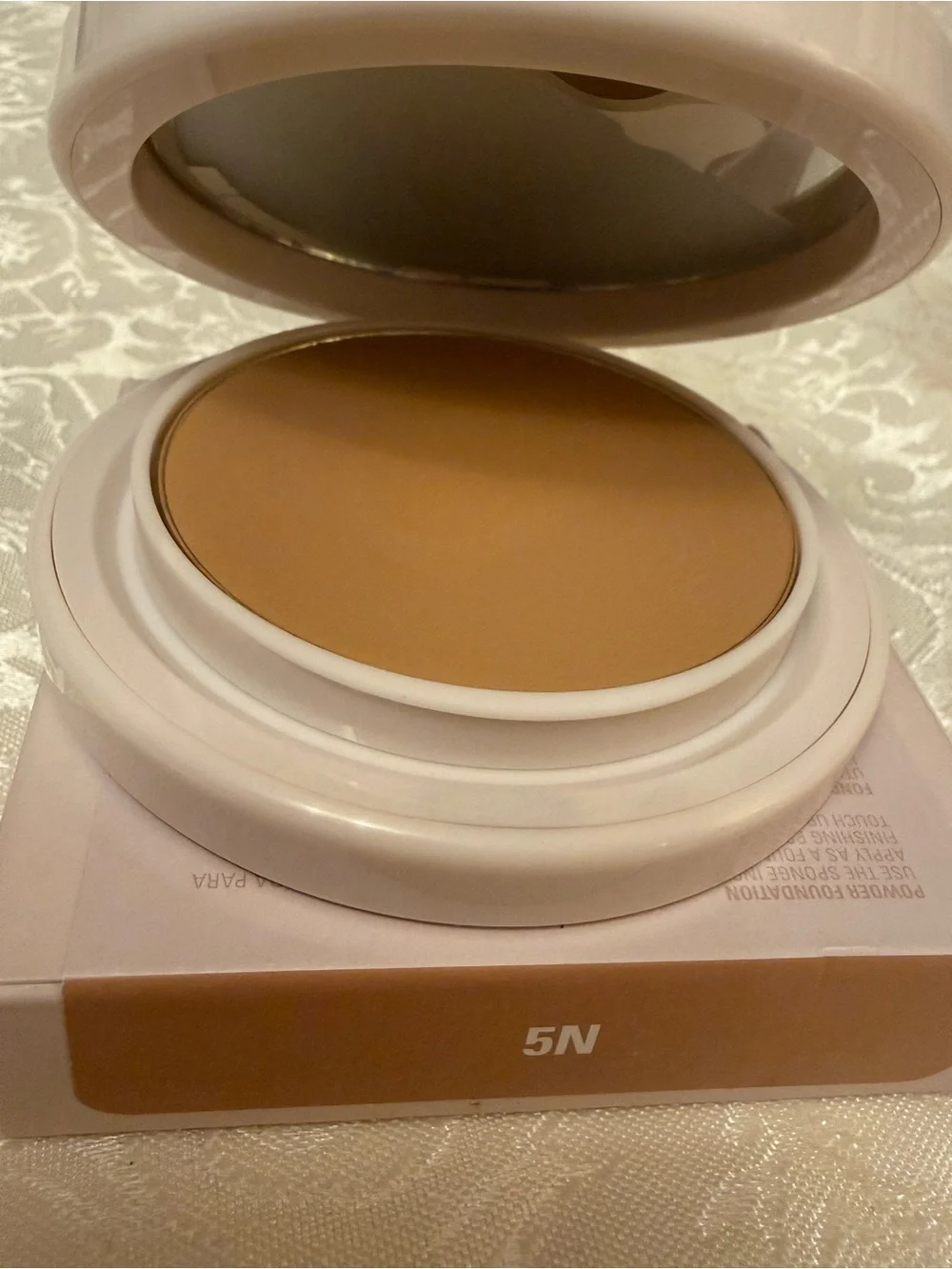 Kylie Cosmetics Natural Blur Pressed Powder Foundation 5N 0.35 oz